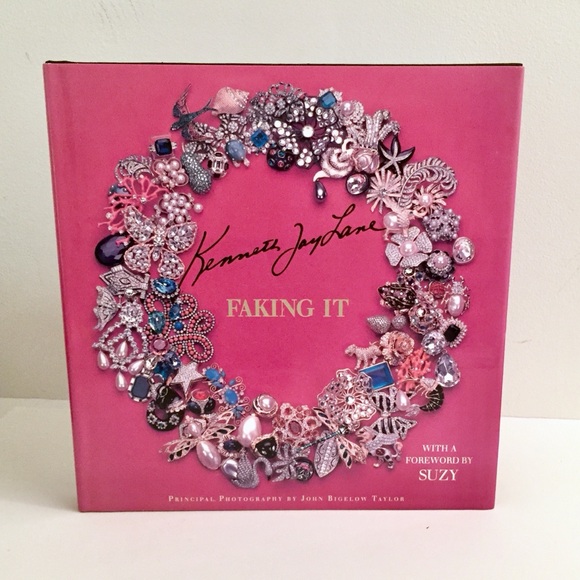 Vintage Kenneth Jay Lane Pearl & Gold Starfish Clip Earrings - Picture 5 of 7